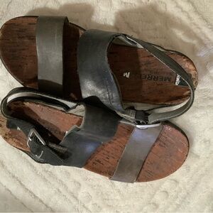 Merrell Black and Brown Sandals